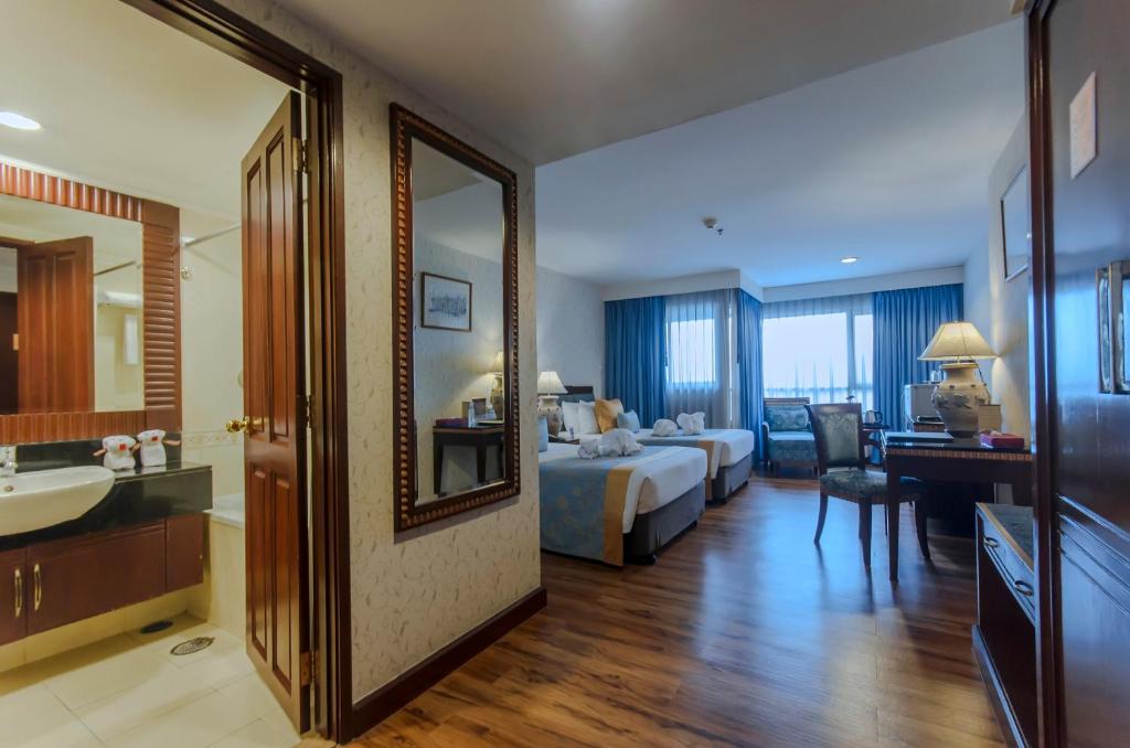 Room 6